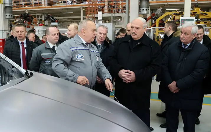 Александр Лукашенко посетил СЗАО «БЕЛДЖИ»