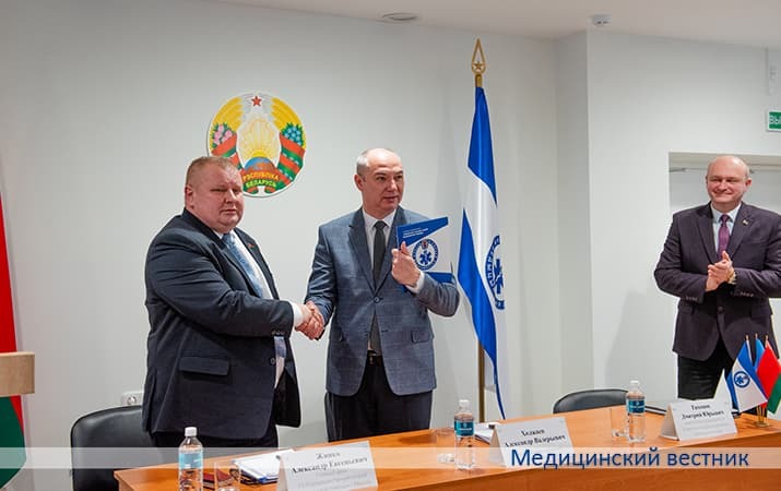 DEN INFORMIROVANIYa4