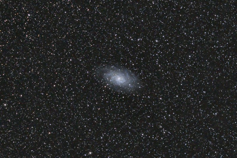 Galaktika M33 vnutr